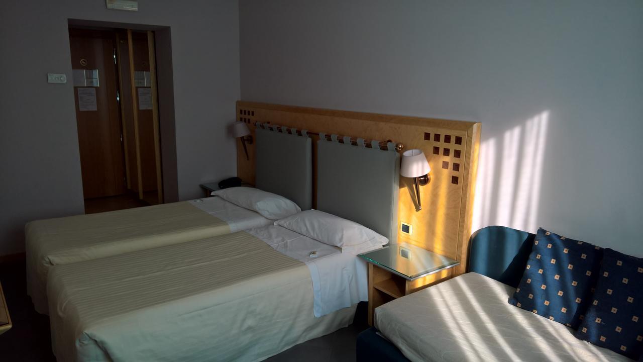 Hotel Nuovo Marghera - Milan — Photos 2